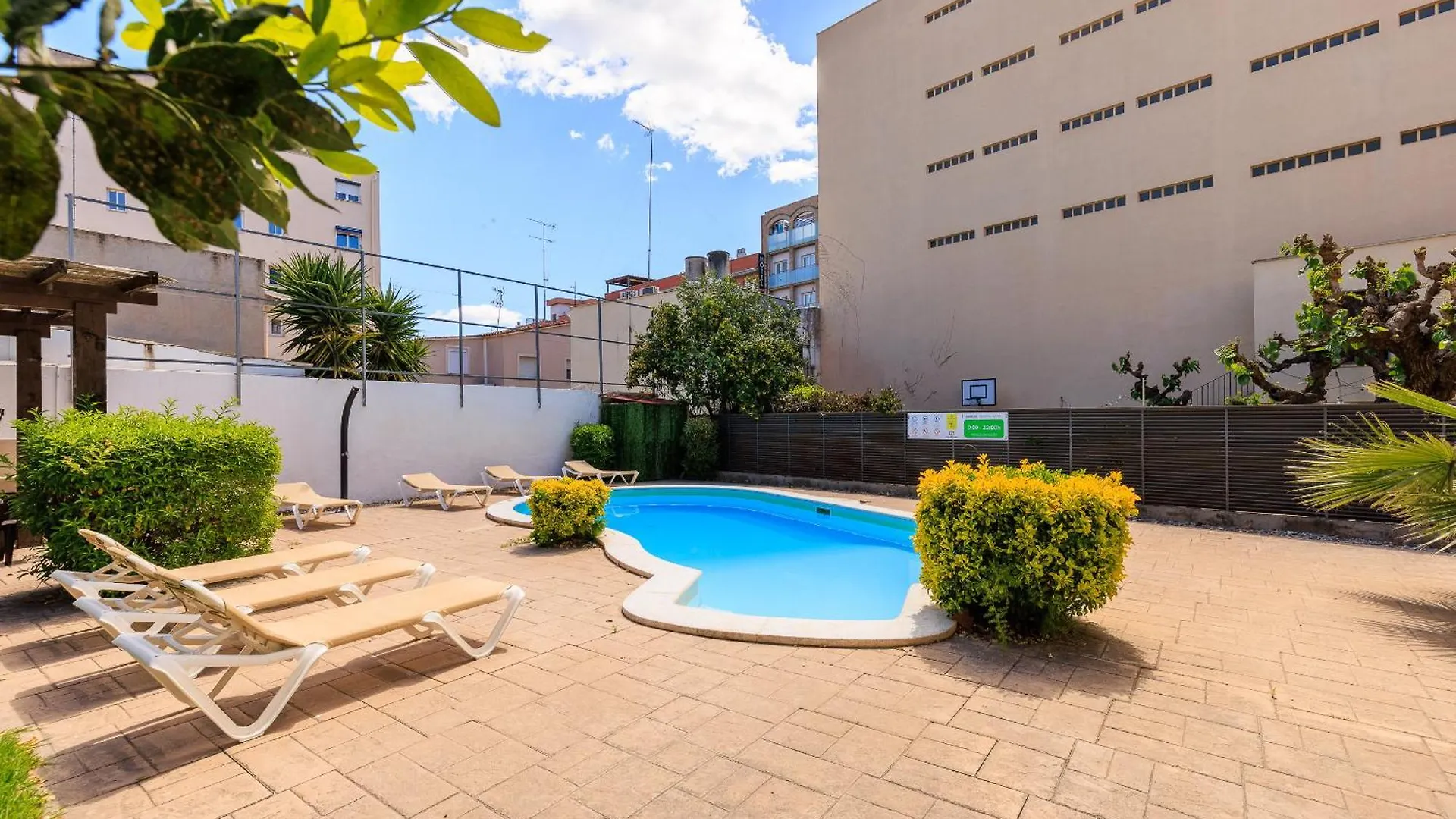 New Queens 1B Planetcostadorada Salou Apartment